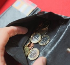 Литва отказывается от монет 1-2 цента при наличных расчетах: сумма будет округляться
