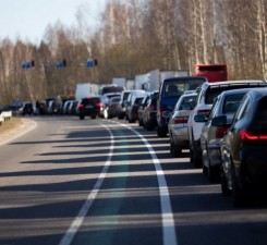 Из-за ужесточения ограничений часто пересекающие границу россияне лишатся ВНЖ
