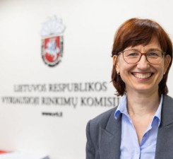 Сейм назначил новый состав Главизбиркома, комиссию второй срок будет возглавлять Петронене