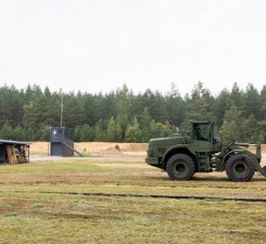 Минобороны объявляет закупку развития и услуг военного городка в Кайряй