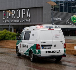 В Вильнюсе полиция задержала мужчину, ранившего ножом двух человек
