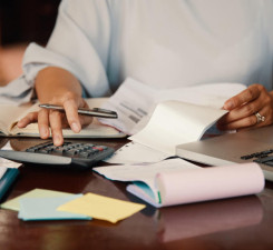 Предлагают не спешить