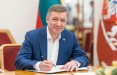 Лидер "аграриев" Рамунас Карбаускис подписал соглашение партий по обороне на отдельном листе