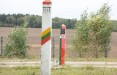 На границе Литвы с Беларусью пограничники развернули семерых нелегальных мигрантов