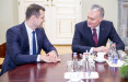 Советник президента: перед занятием высоких постов политикам следует решить вопросы бизнеса