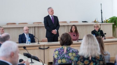 Президент поздравил председателя Верховного суда Литвы с началом работы