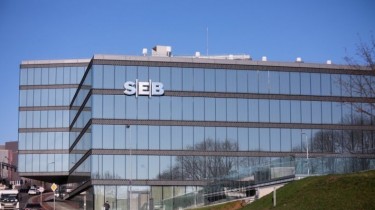 Банк Литвы оценивает новые расценки на услуги банка SEB bankas