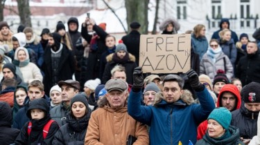 В Вильнюсе пройдет шествие, посвященное защитникам Мариуполя, все еще удерживаемым в России