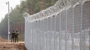 СОГГЛ: на границе Литвы с Беларусью пограничники развернули 32 нелегальных мигрантов