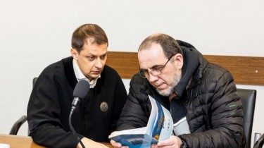 Гражданина Грузии, укравшего редкие книги из библиотеки ВУ, просят приговорить более чем к трем годам тюрьмы