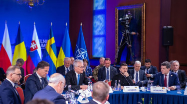 Заявление Бухарестской девятки и Северных стран в Вильнюсе - о выделении на оборону 5% ВВП
