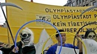 ЕС может бойкотировать Олимпиаду в Пекине?