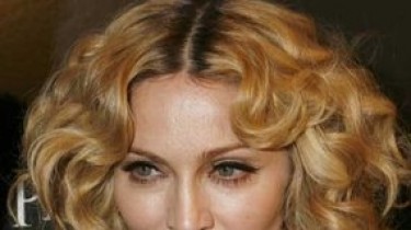 Мадонна издевается над русскими за 30 миллионов  