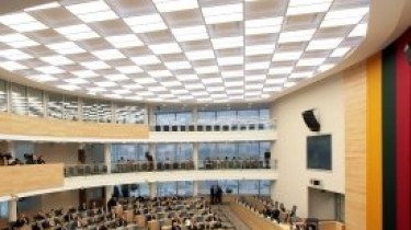 Сейм Литвы опять не работает, а делит посты