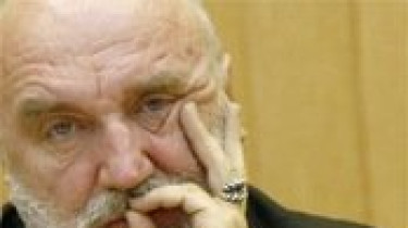 Премьер-министр Латвии попал в автоаварию