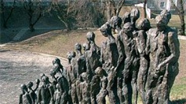 В Вильнюсе почтили память узников Минского гетто и Холокоста 