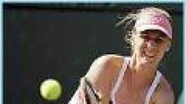 Дементьева выиграла турнир в Люксембурге