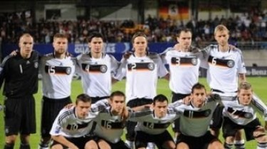 Сборной Германии посулили рекордные премиальные за выход на ЧМ-2010