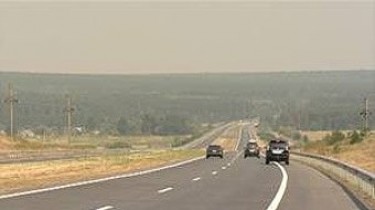 На Украине при строительстве дороги к Евро-2012 растратили миллион гривен