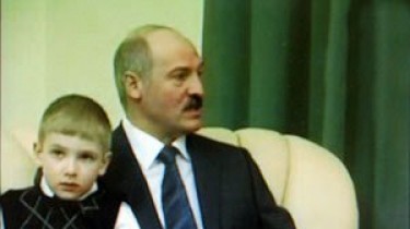 Странный имидж батьки Лукашенко