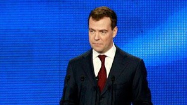 Медведев выступил с критикой «Единой России»