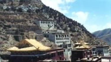 В Вильнюсе открыт Тибетский сквер