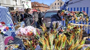 Ярмарка Казюкаса: подведены итоги - вербы вытеснили… зимние шапки