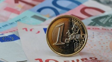 Литву… радует развал еврозоны, потому что это поможет попасть в нее?