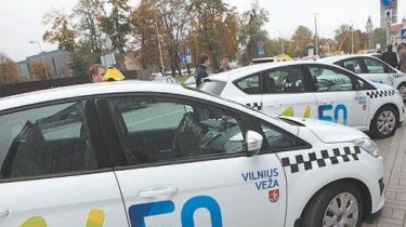 Договоры об аренде автомобилей такси "Вильнюс вяжа" признаны недействительными
