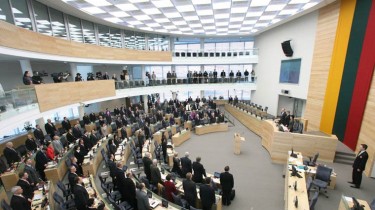 Предлагается сократить число парламентариев в Литве до 101 (дополнено)