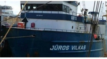 Российский суд в три раза снизил размер залога за литовское судно