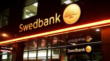 Swedbank: зарплаты в Балтии будут расти быстрее, чем цены