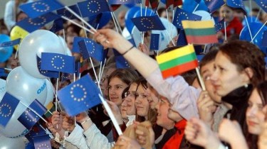 Жители Литвы - одни из самых больших сторонников ЕС на материке