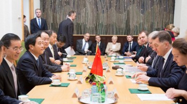 Литва подписала три меморандума с одной из крупнейших китайских корпораций