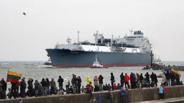 В счетах за отопление принудительный налог за политику?