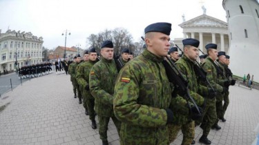 ГСО: на обязательную военную службу в Литве будут призывать не временно, а постоянно