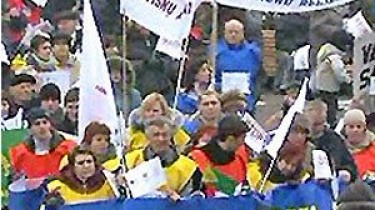10-го сентября литовские профсоюзы вновь организуют митинг