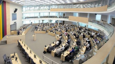 Зарегистрированы поправки сократить число членов Сейма Литвы до 101 и перенести выборы на март