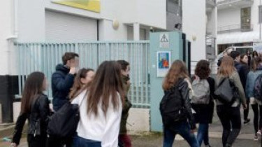 Политики - о необходимости уроков по национальной безопасности для старшеклассников Литвы