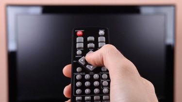 Литовская комиссия грозит двум российским телеканалам более строгими санкциями, чем обычно
