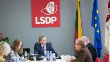 Комиссия по этике ЛСДП предлагает исключить из партии соцдемов, работающих в Сейме