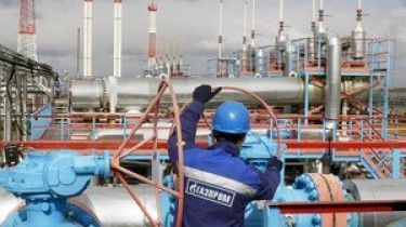 Президент Литвы: "Газпром" должен компенсировать завышенную цену на газ (дополнено)