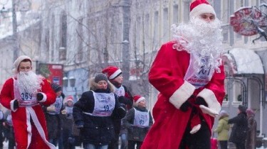 В рождественском забеге в столице Литвы приняли участие более 3 тыс. человек