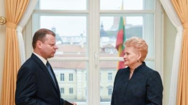 Позиция премьера по России: два аргумента "за", два аргумента "против", два мотива