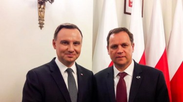 В. Томашевский встретился с президентом Польши А. Дудой