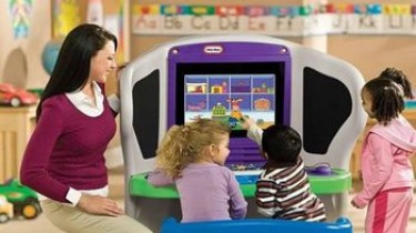 Кабмин Литвы рассматривает возможность оборудовать детские игровые комнаты в госведомствах