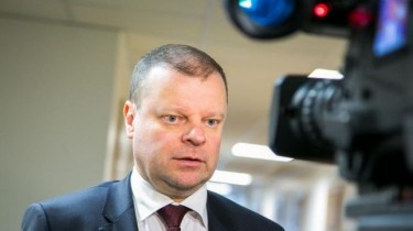 Премьер Литвы призывает не спешить с жесткими мерами против СМИ