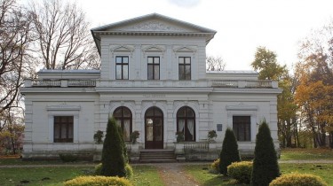 Планируется выделить 400 тыс. евро за национализированное имущество семьи Плятеров