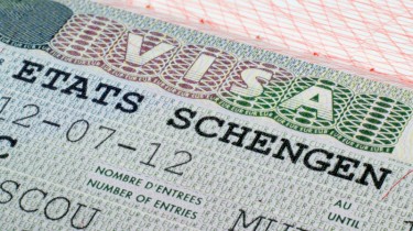 МИД Литвы: с 2019 года откажутся от услуг коммерческих посредников при выдаче шенгенских виз в Российской Федерации