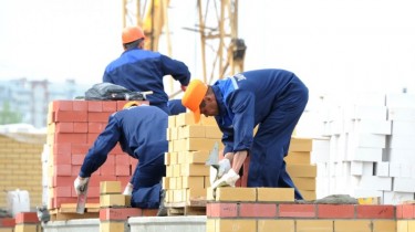 Строительная ассоциация: в Литве на строительстве работают около 2,5 тыс. украинцев